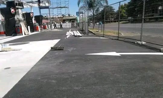 tar surfacing